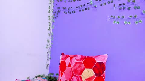 Snapshot of prettybunnies08 chatting on February 9, 2025, 3:34 pm Enzo Denis online show from February 9, 2025, 3:34 pm