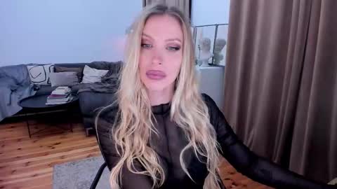 Eva online show from November 21, 2025, 12:21 am