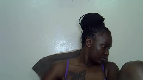 Snapshot of prettyliz30 chatting on September 11, 2025, 6:19 pm LILIAN online show from September 11, 2025, 6:19 pm