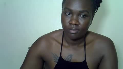 Snapshot of prettyliz30 chatting on September 22, 2025, 10:12 pm LILIAN online show from September 22, 2025, 10:12 pm
