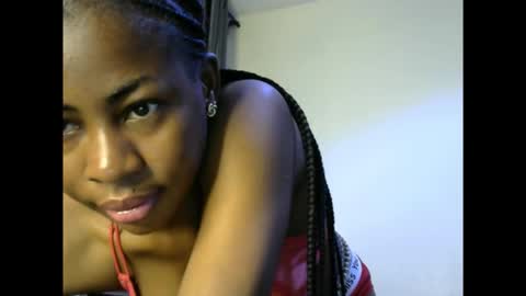 Snapshot of prettylove5 chatting on September 18, 2025, 5:31 am evelyn online show from September 18, 2025, 5:31 am