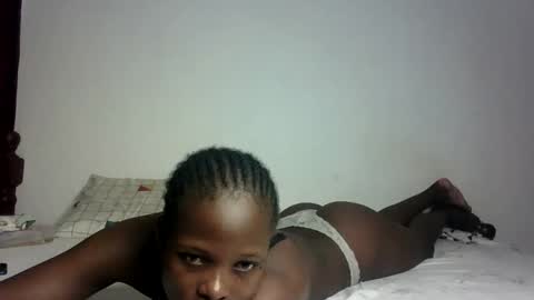 Melly online show from February 25, 2025, 6:14 am