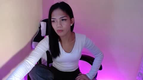 Snapshot of prettymiya chatting on September 17, 2025, 11:23 am Miya 3 online show from September 17, 2025, 11:23 am