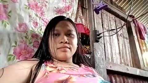 Snapshot of prettyneca5991 chatting on December 17, 2024, 2:23 am prettyneca5991 online show from December 17, 2024, 2:23 am