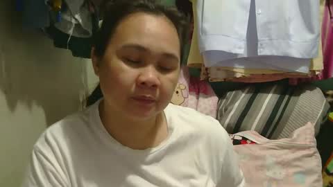 Snapshot of prettynhing chatting on January 5, 2025, 2:49 am Nhing online show from January 5, 2025, 2:49 am