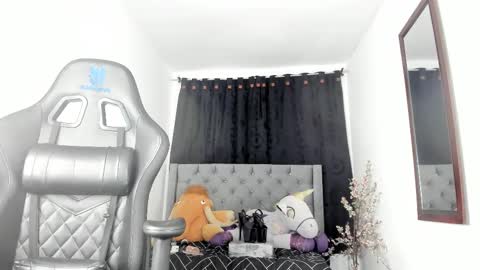 Snapshot of prettypervyx chatting on March 2, 2025, 6:16 am Laura Onlyfans 40OFF online show from March 2, 2025, 6:16 am