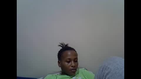 Snapshot of prettyqueenn1 chatting on February 12, 2025, 1:30 am sharon online show from February 12, 2025, 1:30 am