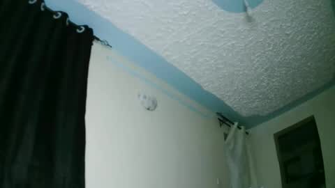 prettyreen online show from September 27, 2025, 12:59 am