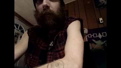 prettysolid7 online show from December 14, 2025, 10:09 am