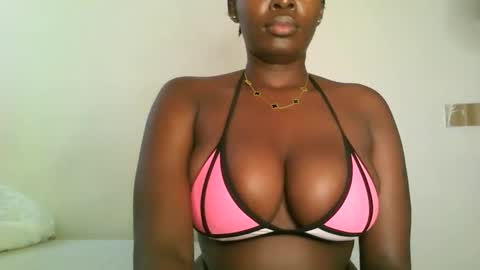 prettyvishy online show from March 7, 2025, 6:24 am