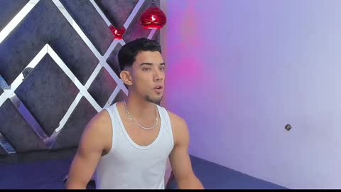 prince_arthur77 online show from January 14, 2025, 1:28 pm