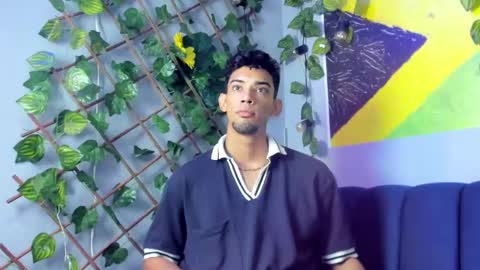 prince_arthur77 online show from September 27, 2025, 1:16 pm