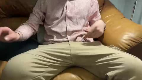 Snapshot of princefetish_ chatting on January 5, 2025, 10:32 am The Prince of Fetish online show from January 5, 2025, 10:32 am