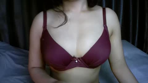   princess   online show from December 18, 2025, 3:01 am