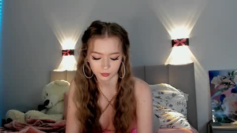 Princess Diana online show from December 21, 2024, 12:20 am