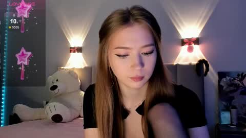 Princess Diana online show from September 18, 2025, 6:54 pm