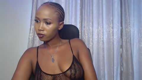 Snapshot of princess_princessa chatting on January 17, 2025, 7:41 am princess_princessa online show from January 17, 2025, 7:41 am