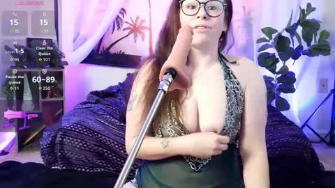 PrincessAlaska online show from September 23, 2025, 7:33 am