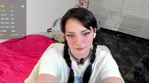 Snapshot of princessfoxyx chatting on December 30, 2024, 6:16 pm Princess Foxy online show from December 30, 2024, 6:16 pm