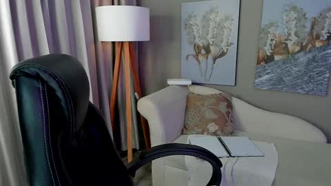 Snapshot of priya_rose chatting on February 13, 2025, 8:17 am Priya Rose online show from February 13, 2025, 8:17 am