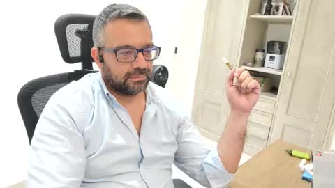 Snapshot of professional_manbd chatting on November 6, 2025, 11:48 pm Professional manBD online show from November 6, 2025, 11:48 pm