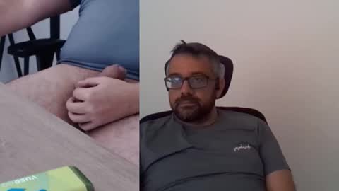 Snapshot of professional_manbd chatting on November 17, 2025, 4:24 pm Professional manBD online show from November 17, 2025, 4:24 pm