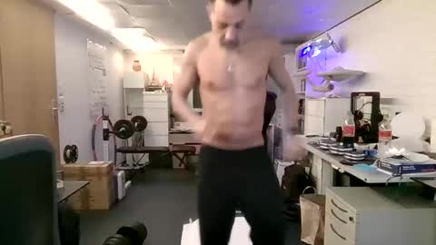 Snapshot of profsmartta chatting on December 14, 2025, 4:51 am profsmartta online show from December 14, 2025, 4:51 am