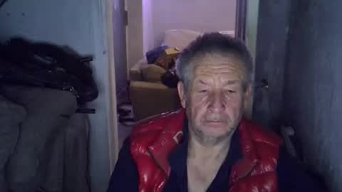 projectorepson online show from October 28, 2025, 5:37 pm