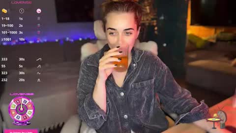 Queen of Pain online show from September 18, 2025, 8:44 pm