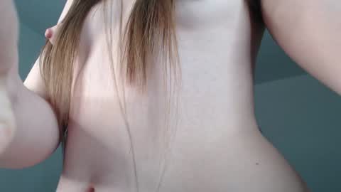 Snapshot of psychegirl chatting on January 8, 2025, 4:22 pm psychegirl online show from January 8, 2025, 4:22 pm
