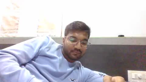 Snapshot of ptl1711 chatting on December 11, 2024, 8:26 am ptl1711 online show from December 11, 2024, 8:26 am