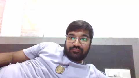 Snapshot of ptl1711 chatting on January 12, 2025, 9:08 am ptl1711 online show from January 12, 2025, 9:08 am