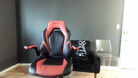 Krystle online show from January 3, 2025, 3:12 pm