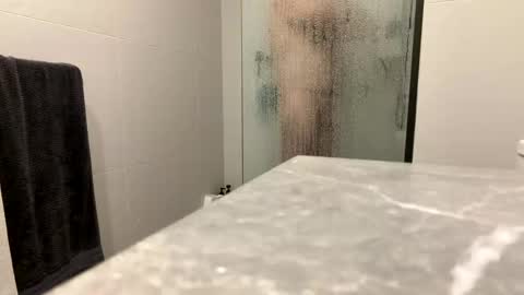 Snapshot of puffiest chatting on December 4, 2025, 1:48 am puffiest online show from December 4, 2025, 1:48 am