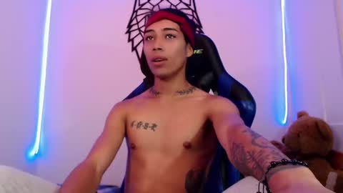 Cris online show from February 21, 2025, 2:59 pm