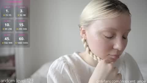 Snapshot of pureangeldolores chatting on February 26, 2025, 11:30 am i dont do shows for free. watching here silently and waiting for me to start showing you something for free is useless online show from February 26, 2025, 11:30 am