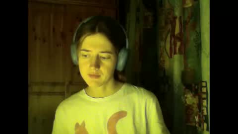 purple_cat55 online show from January 10, 2025, 5:56 pm