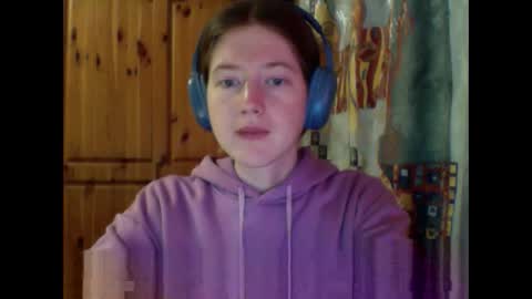 purple_cat55 online show from September 21, 2025, 5:20 am