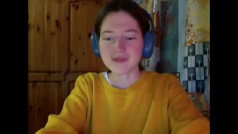 purple_cat55 online show from November 2, 2025, 10:06 am