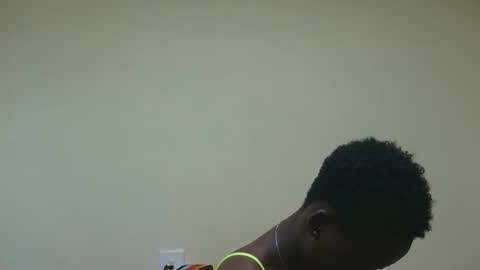 Snapshot of purple_raaine chatting on November 1, 2025, 9:33 am purple Rain online show from November 1, 2025, 9:33 am