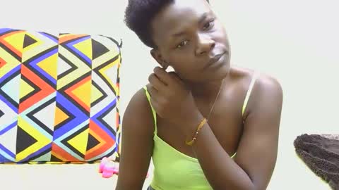 Snapshot of purple_raaine chatting on November 23, 2025, 9:42 am purple Rain online show from November 23, 2025, 9:42 am