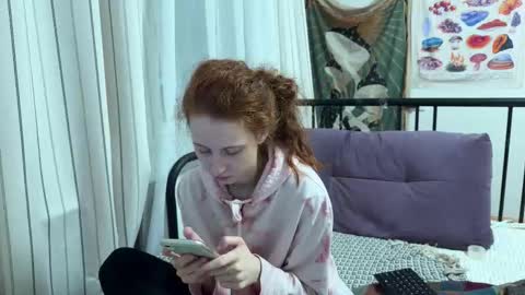 Francine online show from November 12, 2025, 3:23 pm