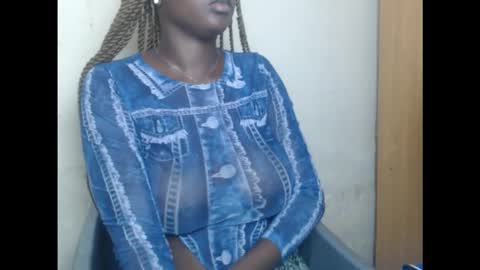 pussydollurz online show from September 24, 2025, 8:06 am