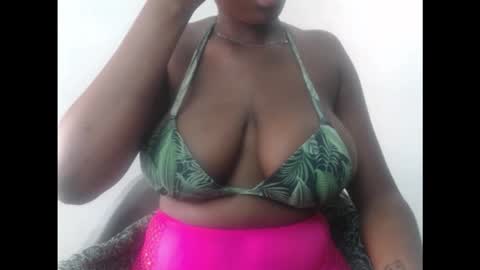 pussydollurz online show from October 20, 2025, 8:48 am