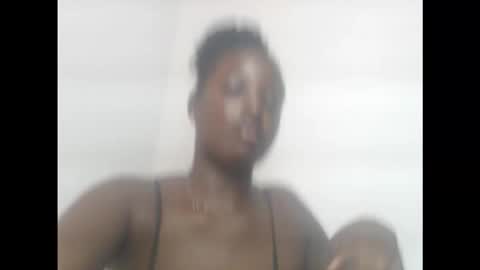 pussydollurz online show from October 27, 2025, 9:24 am