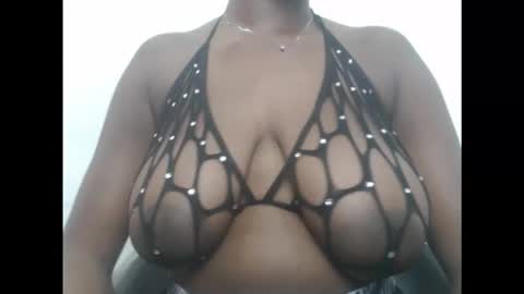 pussydollurz online show from November 20, 2025, 8:47 am