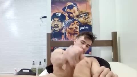 Snapshot of pussylover456782 chatting on December 5, 2025, 6:33 am pussylover456782 online show from December 5, 2025, 6:33 am