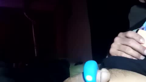 Snapshot of pussyluver420kik909587 chatting on November 3, 2025, 6:14 am Pussyluver420 online show from November 3, 2025, 6:14 am