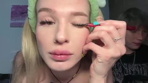 Snapshot of pussymoneywet chatting on September 22, 2025, 4:53 pm Lina online show from September 22, 2025, 4:53 pm