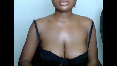 Snapshot of pussyxwetx chatting on November 13, 2025, 4:39 pm pussyxwetx online show from November 13, 2025, 4:39 pm